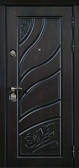 Входная дверь Paladin-23 (МДФ Шпон / Ламинат)